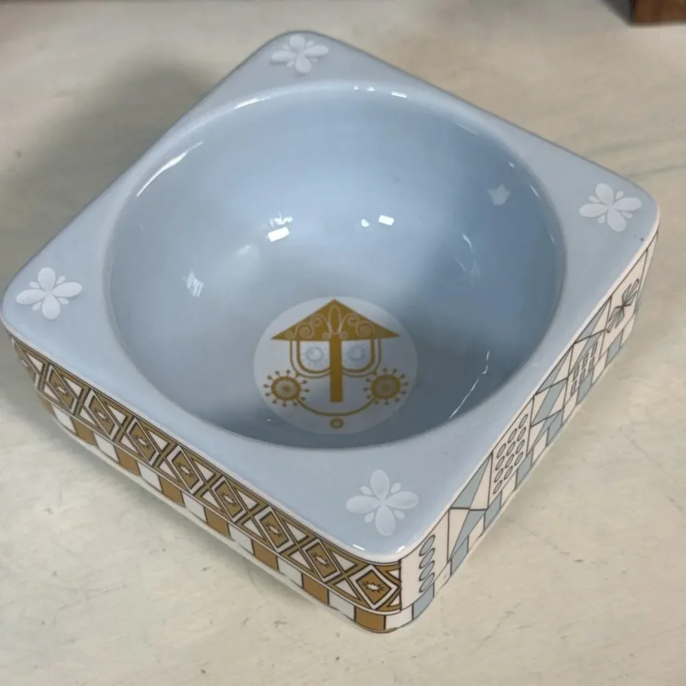 Disney Parks Disneyland Set Of 5 Mini Serving Bowls Unused